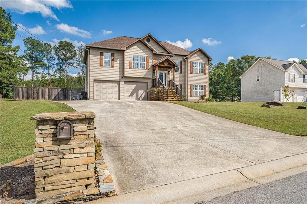 4 bedroom, 3 bathroom, 2,736 sq ft single family residence for sale at 448 Summer Creek Drive, Dallas, GA 30157 — photo 2