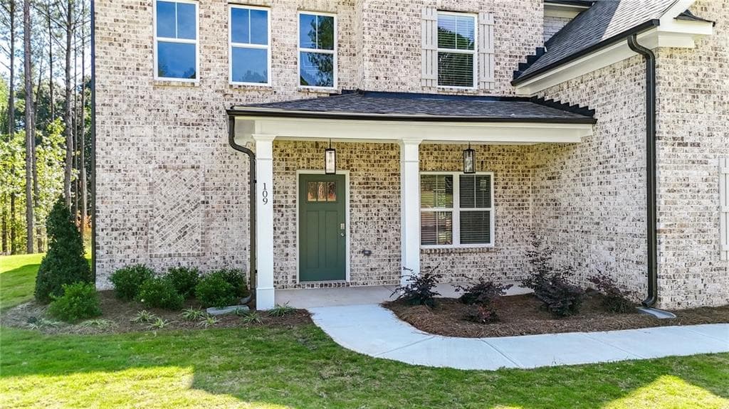5 bedroom, 4 bathroom, 2,980 sq ft single family residence for sale at 109 Southveiw Drive, Ellenwood, GA 30294 — photo 4