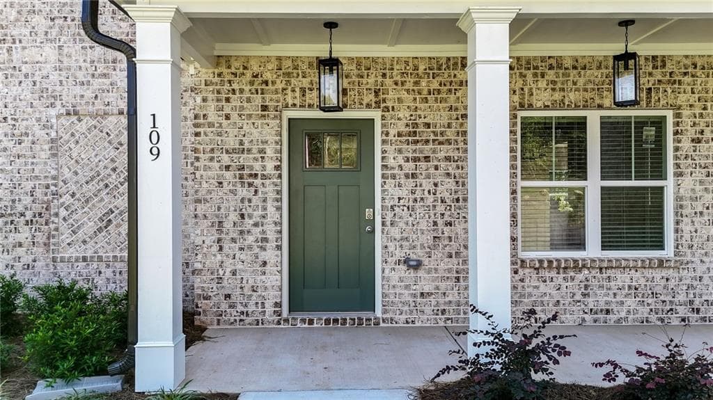 5 bedroom, 4 bathroom, 2,980 sq ft single family residence for sale at 109 Southveiw Drive, Ellenwood, GA 30294 — photo 5
