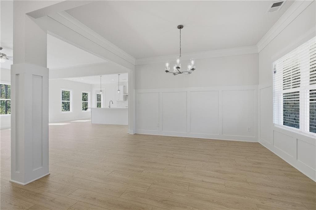 5 bedroom, 4 bathroom, 2,980 sq ft single family residence for sale at 109 Southveiw Drive, Ellenwood, GA 30294 — photo 9