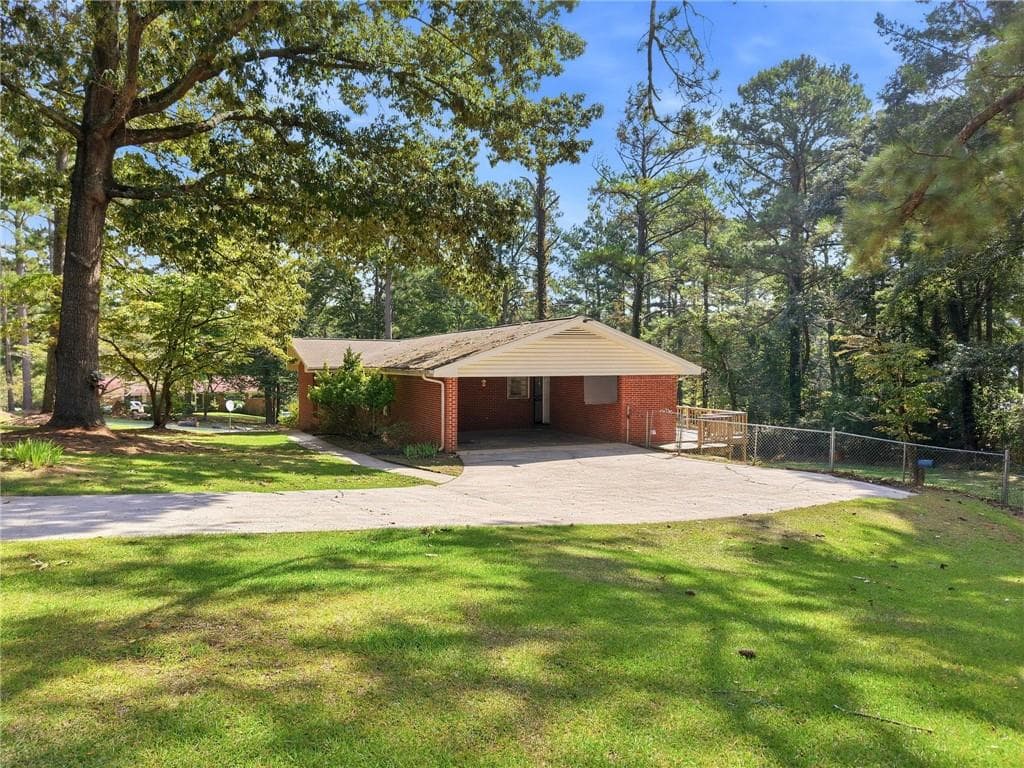 3 bedroom, 2 bathroom, 1,672 sq ft single family residence for sale at 80 Stagecoach Circle, Stockbridge, GA 30281 — photo 10