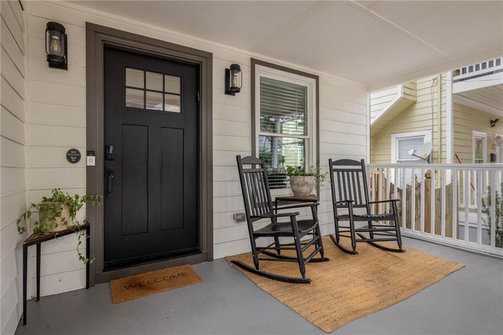 5 bedroom, 3 bathroom, 2,700 sq ft single family residence for sale at 771 Woodson Street, Atlanta, GA 30315 — photo 3
