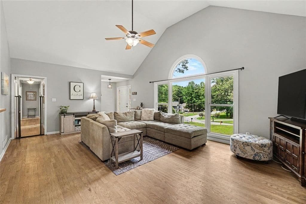 3 bedroom, 2 bathroom, 1,718 sq ft single family residence for sale at 148 Stanbrough Drive, Dallas, GA 30157 — photo 4