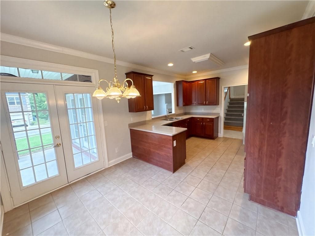 4 bedroom, 3 bathroom, 2,517 sq ft single family residence for sale at 1930 Spivey Village Lane, Jonesboro, GA 30236 — photo 8