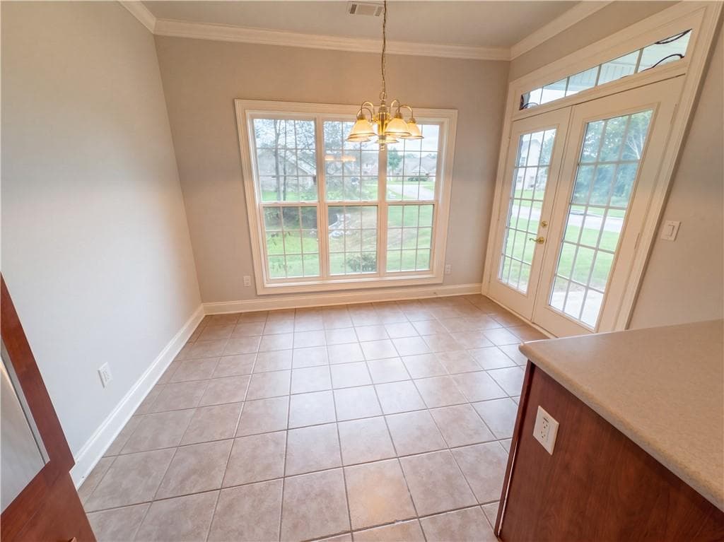 4 bedroom, 3 bathroom, 2,517 sq ft single family residence for sale at 1930 Spivey Village Lane, Jonesboro, GA 30236 — photo 9