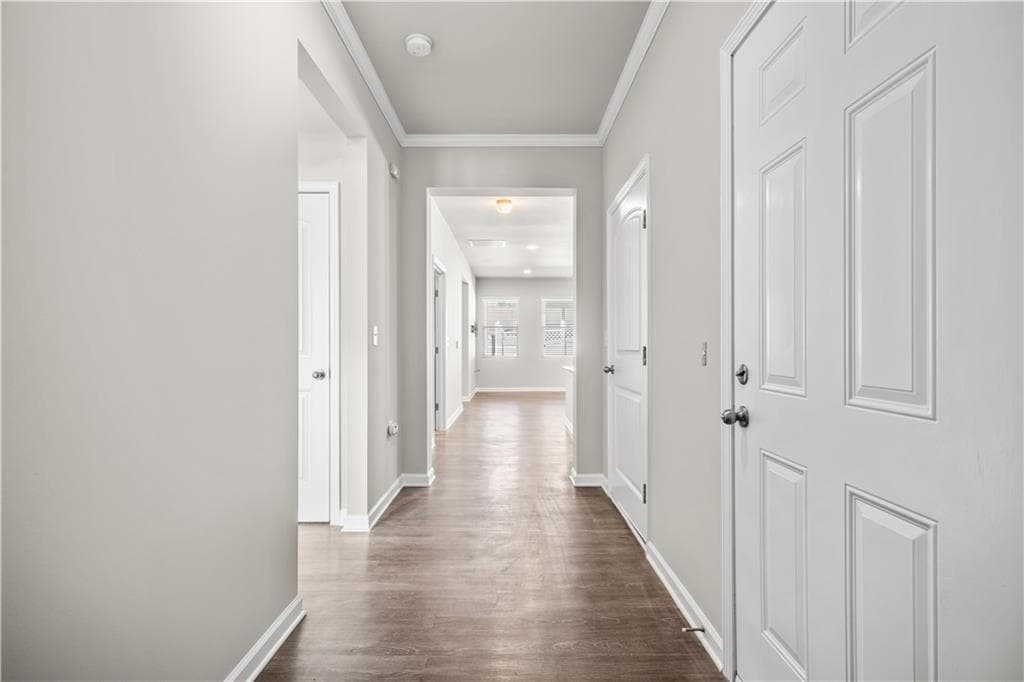 2 bedroom, 2 bathroom, 1,372 sq ft townhouse for sale at 410 Rockview Drive, Canton, GA 30114 — photo 2