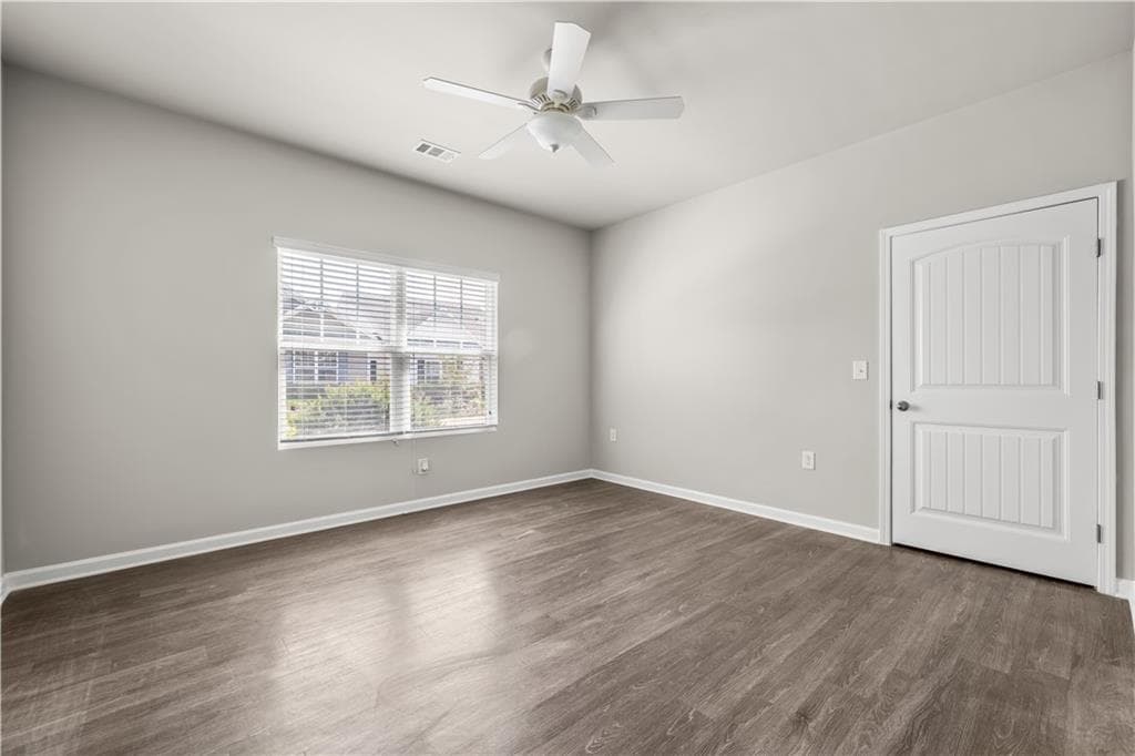 2 bedroom, 2 bathroom, 1,372 sq ft townhouse for sale at 410 Rockview Drive, Canton, GA 30114 — photo 5