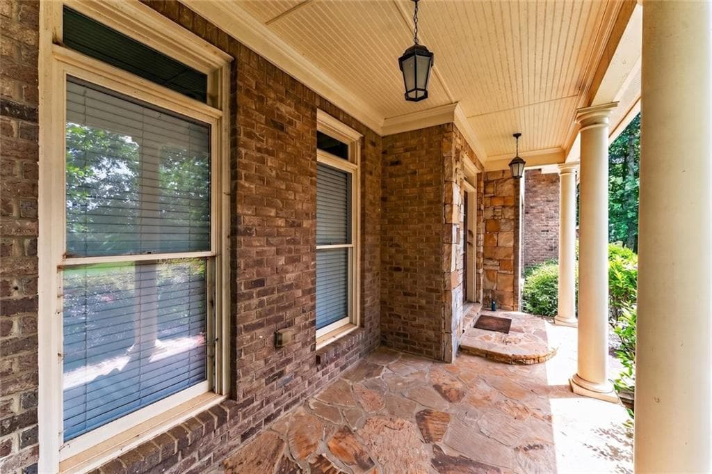 5 bedroom, 4 bathroom, 4,926 sq ft single family residence for sale at 505 Rabun Court, Canton, GA 30115 — photo 2