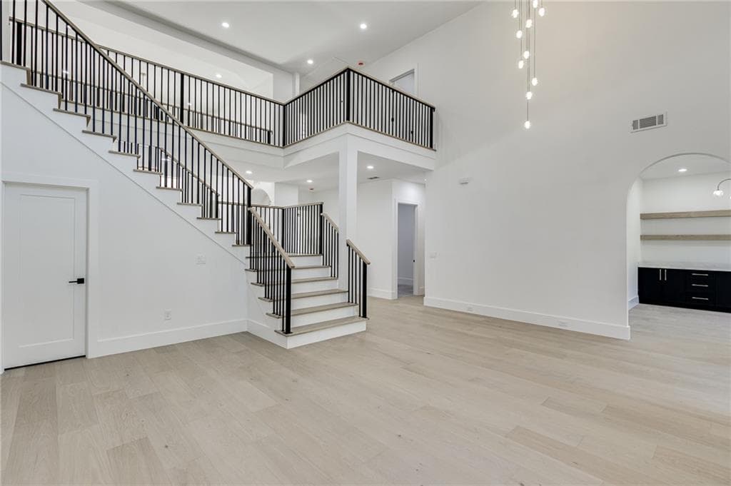 4 bedroom, 5 bathroom, 6,469 sq ft single family residence for sale at 5222 L J Martin Drive, Gainesville, GA 30507 — photo 9