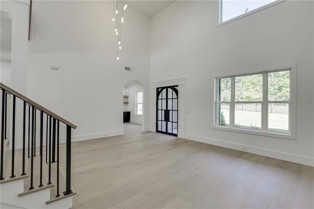 4 bedroom, 5 bathroom, 6,469 sq ft single family residence for sale at 5222 L J Martin Drive, Gainesville, GA 30507 — photo 10