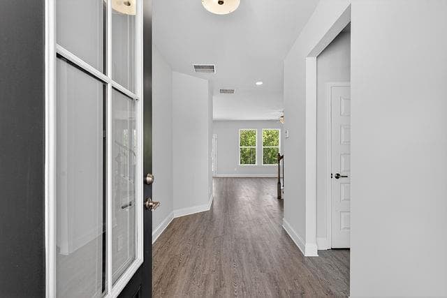 5 bedroom, 4 bathroom, 2,577 sq ft single family residence for sale at 47 Shelby Court, Commerce, GA 30529 — photo 4