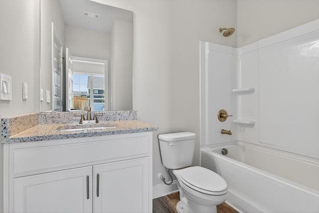 5 bedroom, 4 bathroom, 2,577 sq ft single family residence for sale at 47 Shelby Court, Commerce, GA 30529 — photo 7