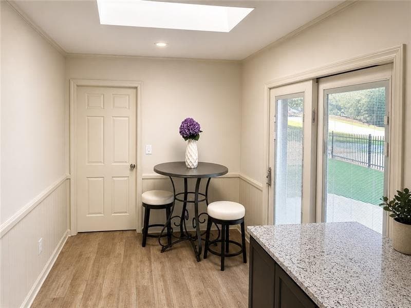5 bedroom, 3 bathroom, 2,088 sq ft single family residence for sale at 381 Chicopee Drive, Marietta, GA 30060 — photo 8