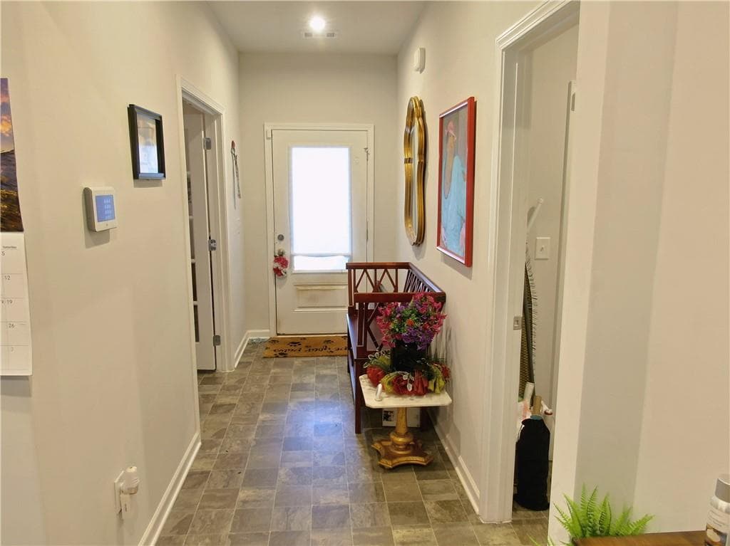 4 bedroom, 3 bathroom, 2,591 sq ft single family residence for sale at 129 Park Lane, Fairburn, GA 30213 — photo 3