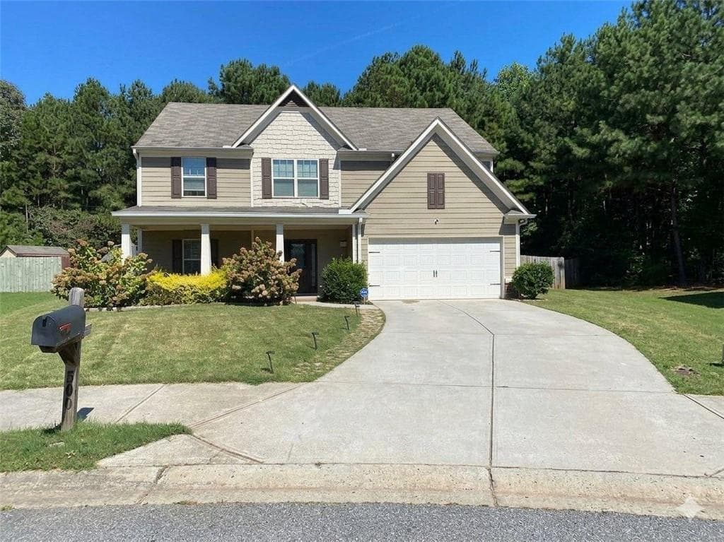 5 bedroom, 3 bathroom, 3,266 sq ft single family residence for sale at 500 Saint Helen Way Way, Fairburn, GA 30213