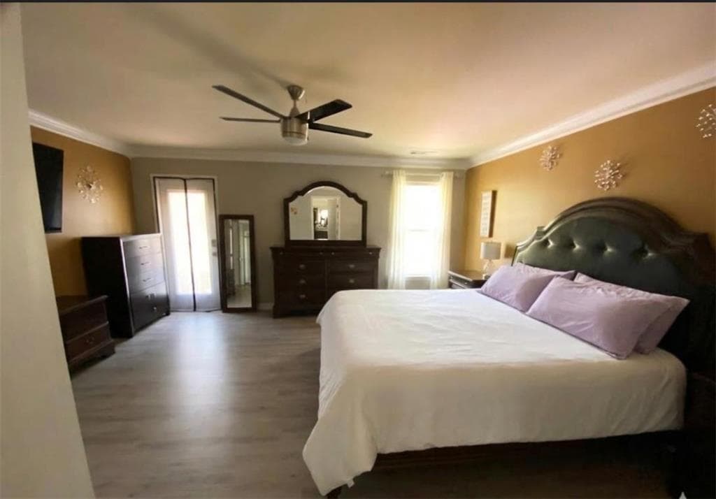 5 bedroom, 3 bathroom, 3,266 sq ft single family residence for sale at 500 Saint Helen Way Way, Fairburn, GA 30213 — photo 9