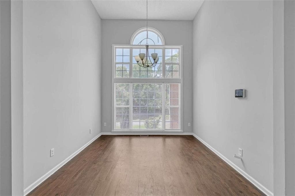 4 bedroom, 2 bathroom, 2,105 sq ft single family residence for sale at 2698 Old Stagecoach Way, Douglasville, GA 30135 — photo 5