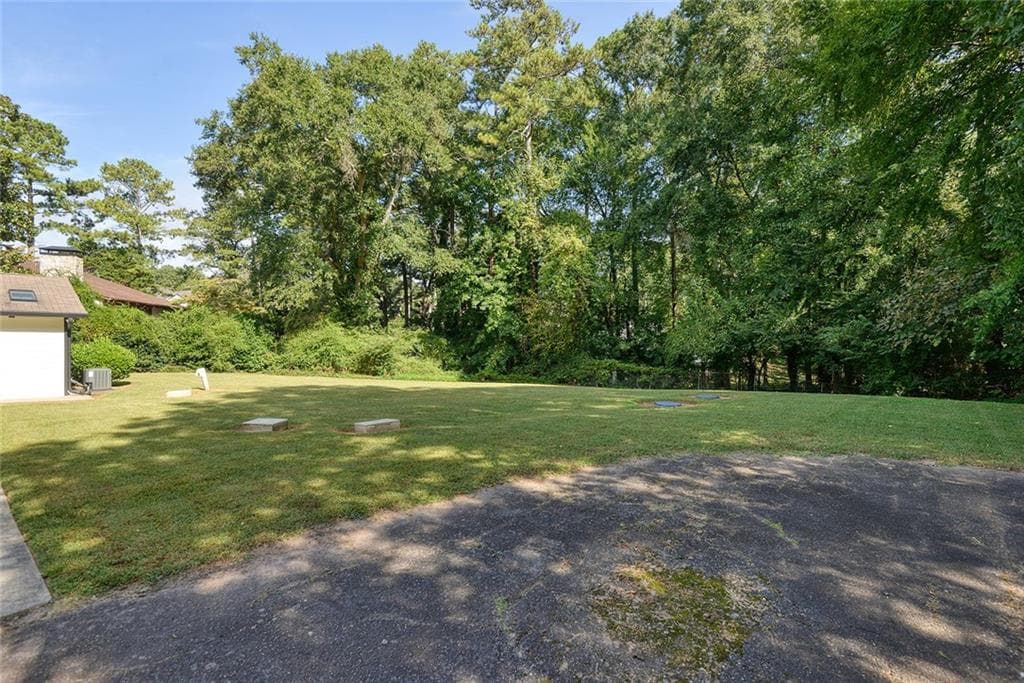 4 bedroom, 5 bathroom, 2,446 sq ft single family residence for sale at 3605 Shallowford Road, Marietta, GA 30062 — photo 7