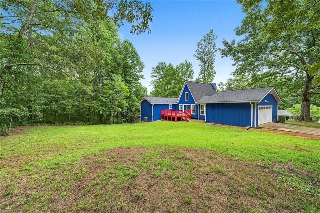 4 bedroom, 3 bathroom, 2,923 sq ft single family residence for sale at 3202 Beaver Drive, Douglasville, GA 30135 — photo 2