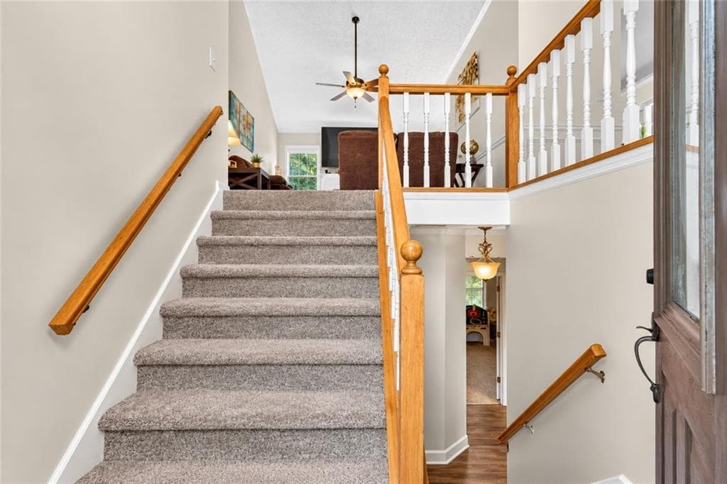 4 bedroom, 3 bathroom, 2,098 sq ft single family residence for sale at 4155 Gables Place, Buford, GA 30519 — photo 3
