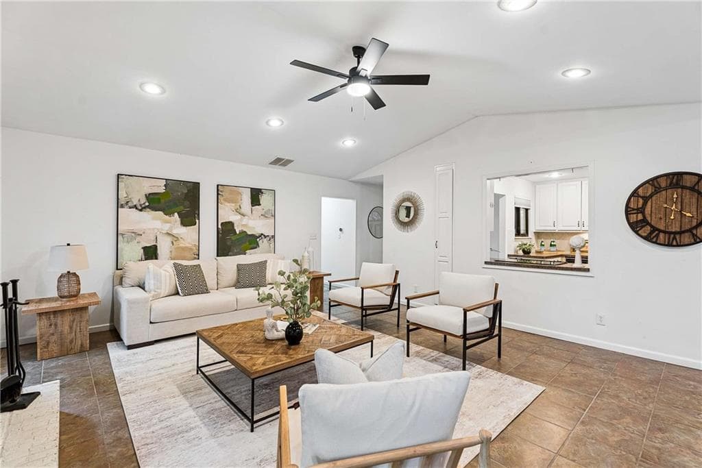 3 bedroom, 2 bathroom, 1,455 sq ft single family residence for sale at 1611 Northlake Springs Court, Decatur, GA 30033 — photo 5