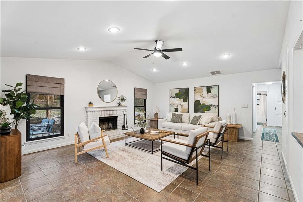 3 bedroom, 2 bathroom, 1,455 sq ft single family residence for sale at 1611 Northlake Springs Court, Decatur, GA 30033 — photo 6
