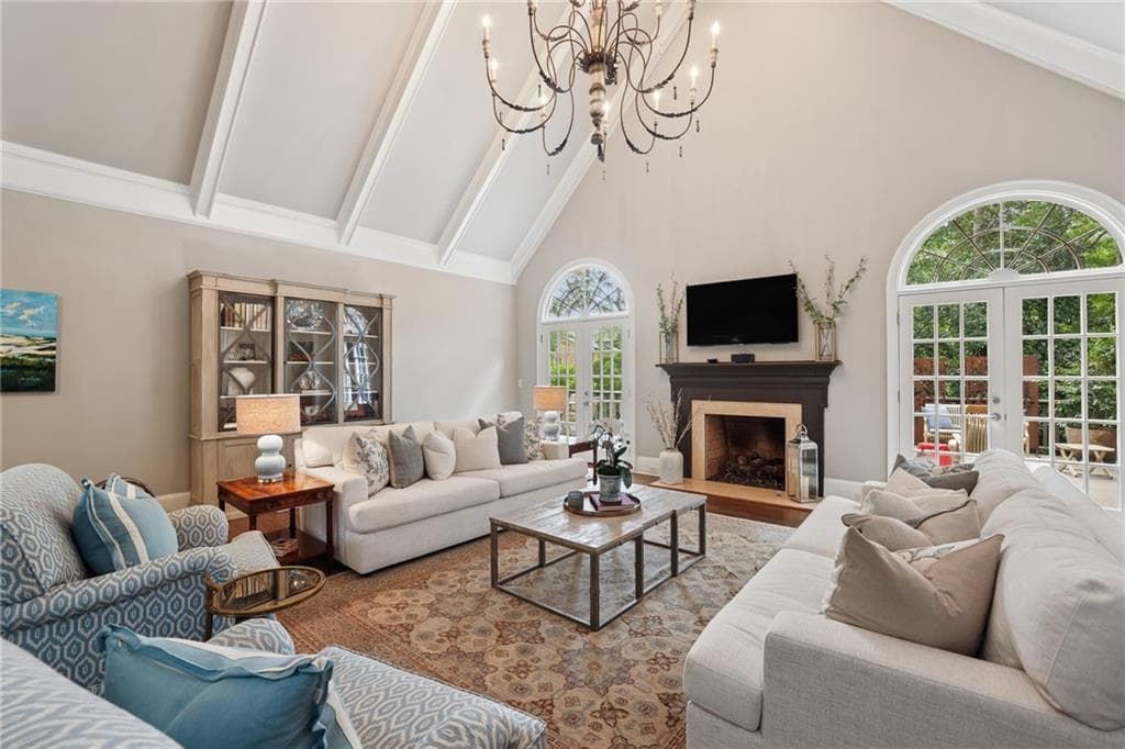 6 bedroom, 5 bathroom, 6,343 sq ft single family residence for sale at 2237 Old Brooke Lane, Atlanta, GA 30338 — photo 4