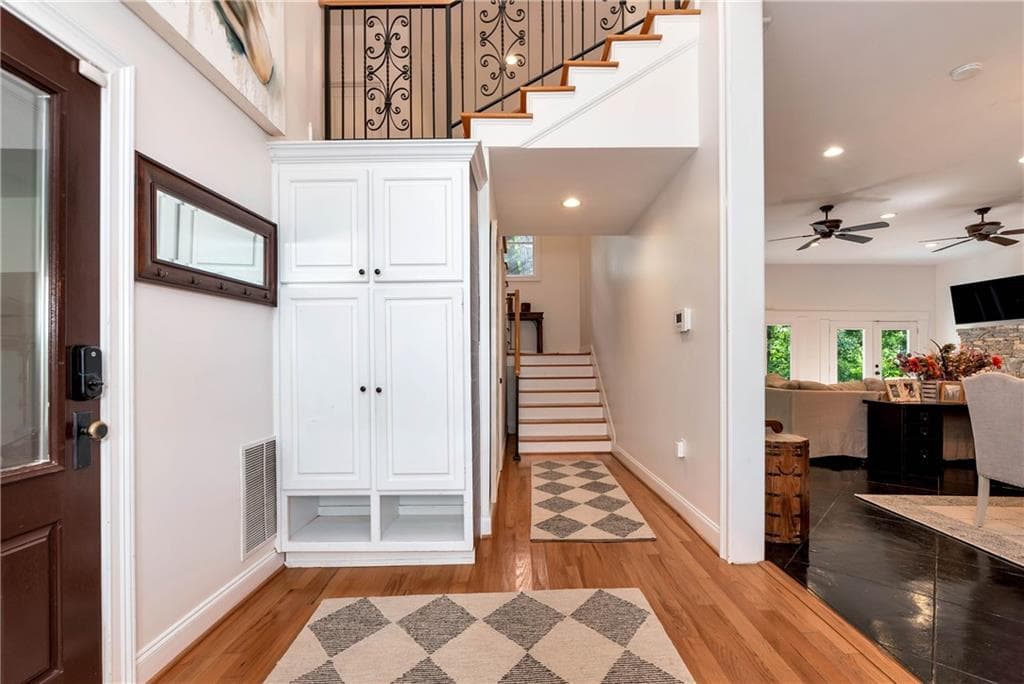 3 bedroom, 3 bathroom, 3,237 sq ft single family residence for sale at 6319 Lakeview Drive, Buford, GA 30518 — photo 2