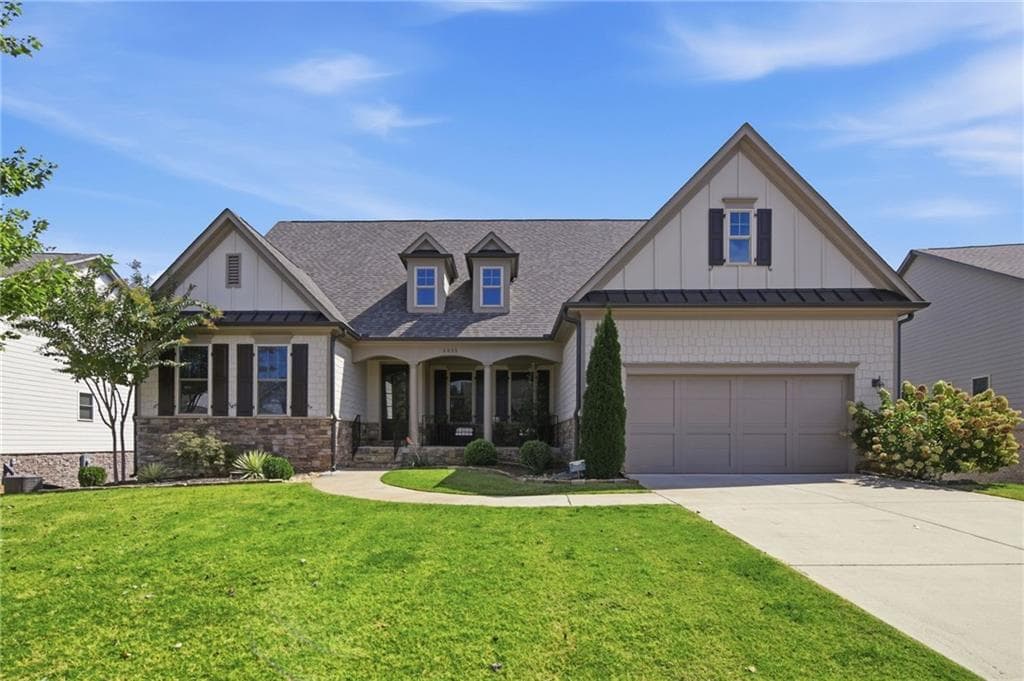 3 bedroom, 3 bathroom, 3,000 sq ft home for sale at 5035 Rathwood Circle, Powder Springs, GA