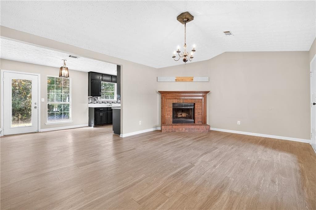 3 bedroom, 2 bathroom, 1,800 sq ft single family residence for sale at 6169 Fay Court, Rex, GA 30273 — photo 7