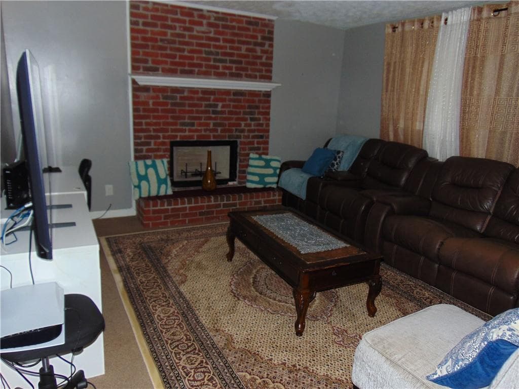 3 bedroom, 2 bathroom, 1,452 sq ft single family residence for sale at 1187 Mannbrook Drive, Stone Mountain, GA 30083 — photo 6
