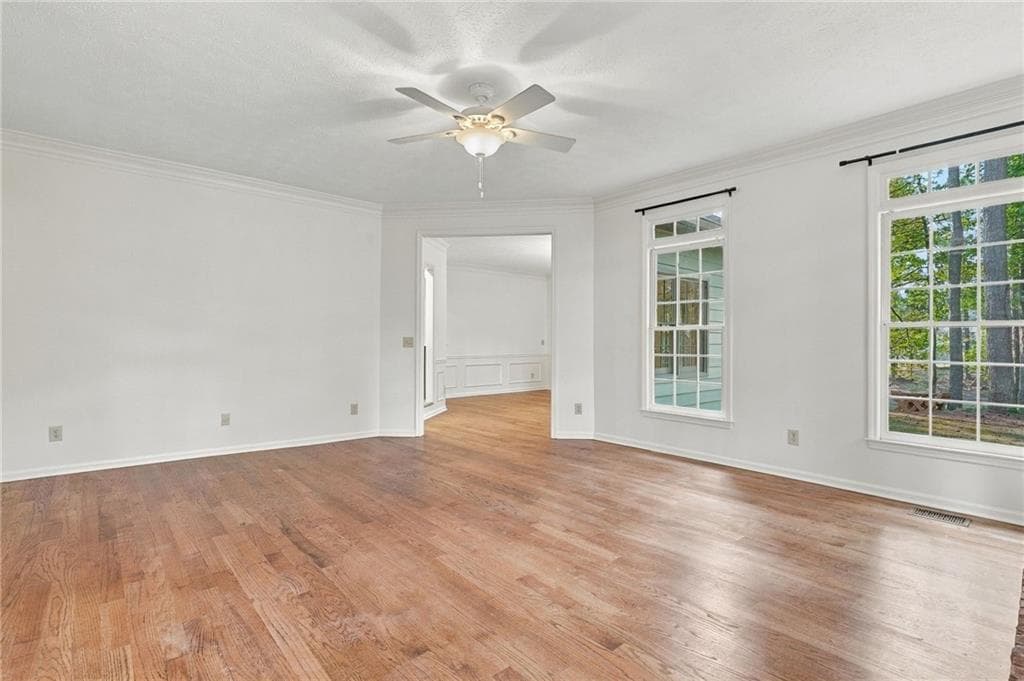 3 bedroom, 2 bathroom, 1,806 sq ft single family residence for sale at 2806 Brookwest Drive, Marietta, GA 30064 — photo 4