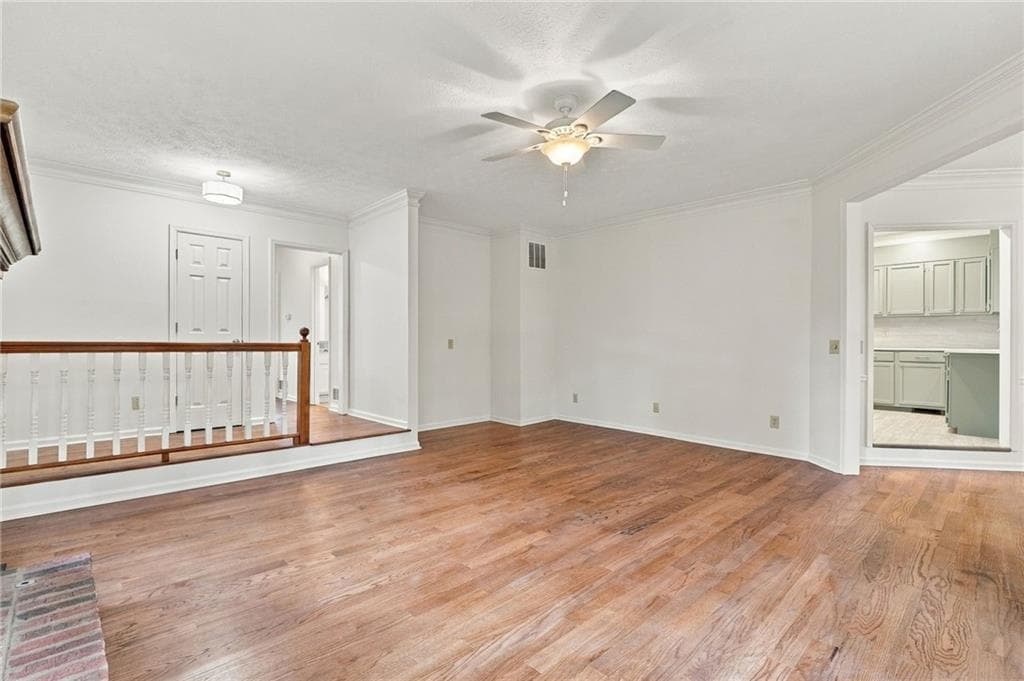 3 bedroom, 2 bathroom, 1,806 sq ft single family residence for sale at 2806 Brookwest Drive, Marietta, GA 30064 — photo 7