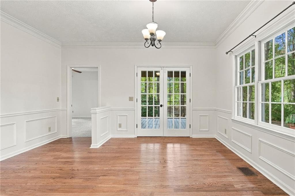 3 bedroom, 2 bathroom, 1,806 sq ft single family residence for sale at 2806 Brookwest Drive, Marietta, GA 30064 — photo 10