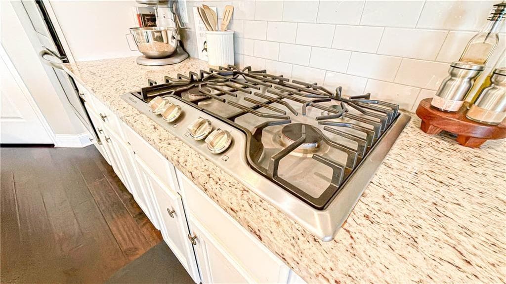 5 bedroom, 4 bathroom, 3,649 sq ft single family residence for sale at 205 Vandalay Way, Locust Grove, GA 30248 — photo 10