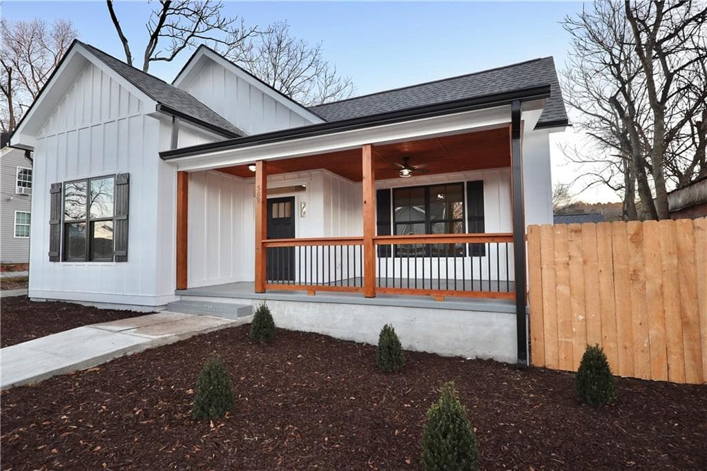 3 bedroom, 2 bathroom, 2,781 sq ft single family residence for sale at 509 College Street, Rockmart, GA 30153
