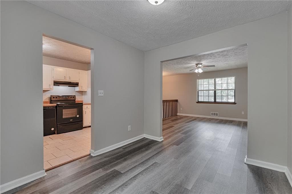 6 bedroom, 3 bathroom, 2,734 sq ft single family residence for sale at 5322 Scarbrough Round, Stone Mountain, GA 30088 — photo 7
