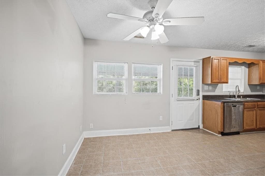2 bedroom, 1 bathroom, 1,008 sq ft single family residence for sale at 15 Roper Road, Aragon, GA 30104 — photo 9
