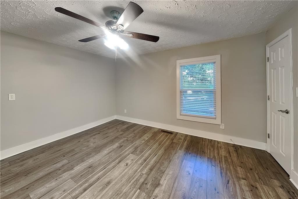 4 bedroom, 3 bathroom, 2,006 sq ft single family residence for rent at 466 Ladora Drive, Dallas, GA 30157 for $2,100 a month — photo 8