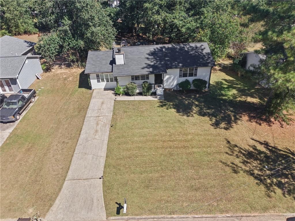 4 bedroom, 2 bathroom, 1,176 sq ft single family residence for sale at 1096 Greendale Lane, Jonesboro, GA 30238 — photo 5