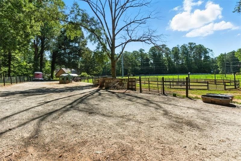 single family residence for sale at 4990 Hill Road, Acworth, GA 30101 — photo 4