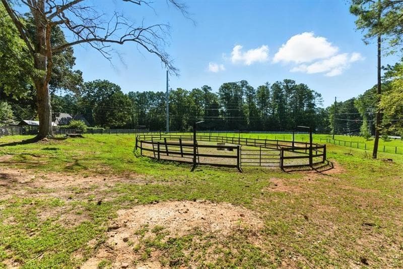 single family residence for sale at 4990 Hill Road, Acworth, GA 30101 — photo 6
