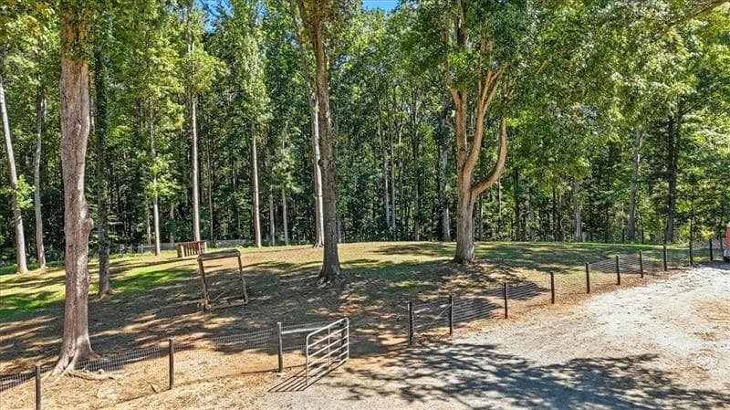 single family residence for sale at 4990 Hill Road, Acworth, GA 30101 — photo 8