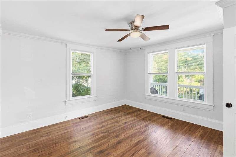 3 bedroom, 2 bathroom, 1,052 sq ft single family residence for sale at 2158 Wingate Street, Atlanta, GA 30310 — photo 7