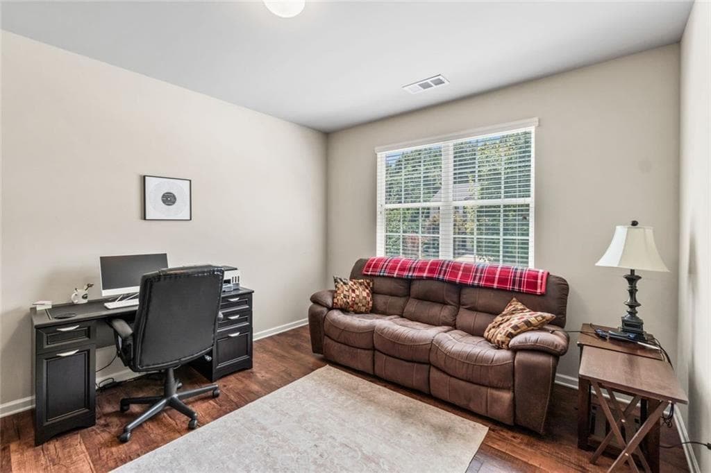 4 bedroom, 3 bathroom, 2,934 sq ft single family residence for sale at 3111 Boxwood Crossing, Gainesville, GA 30507 — photo 6