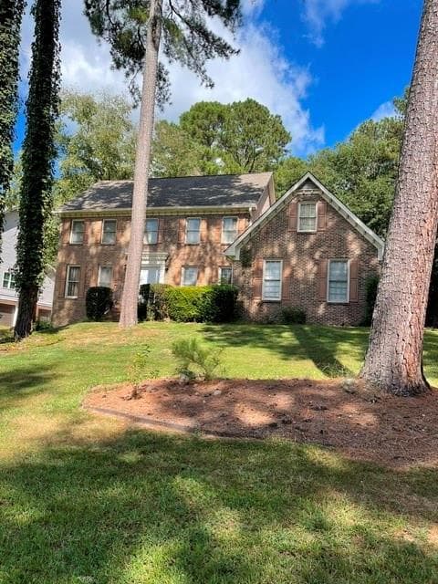4 bedroom, 3 bathroom, 3,074 sq ft home for sale at 5160 Shadow Path Lane, Lilburn, GA