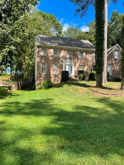 4 bedroom, 3 bathroom, 3,074 sq ft single family residence for sale at 5160 Shadow Path Lane, Lilburn, GA 30047 — photo 2