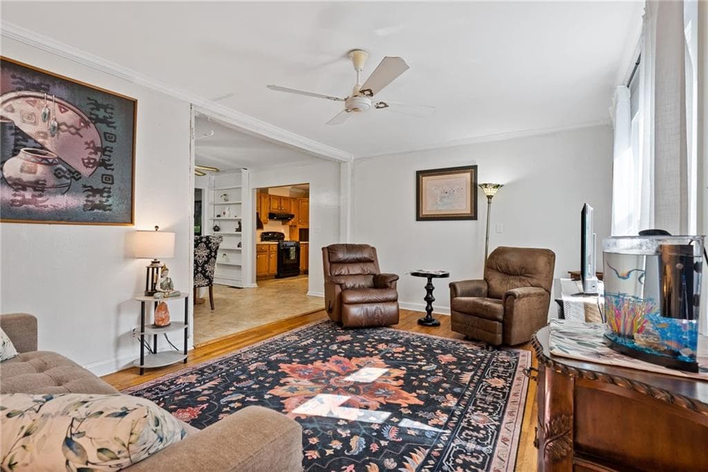 2 bedroom, 2 bathroom, 1,896 sq ft single family residence for sale at 362 Lane Drive, Mableton, GA 30126 — photo 4