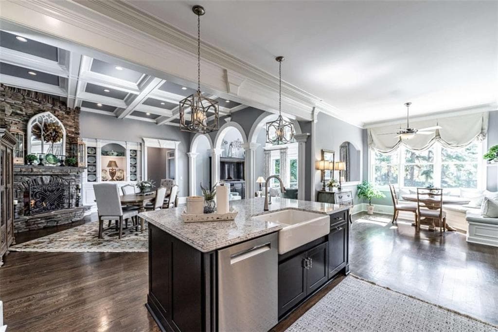 7 bedroom, 7 bathroom, 8,900 sq ft single family residence for sale at 110 Nelson Boulevard, Rome, GA 30165 — photo 10