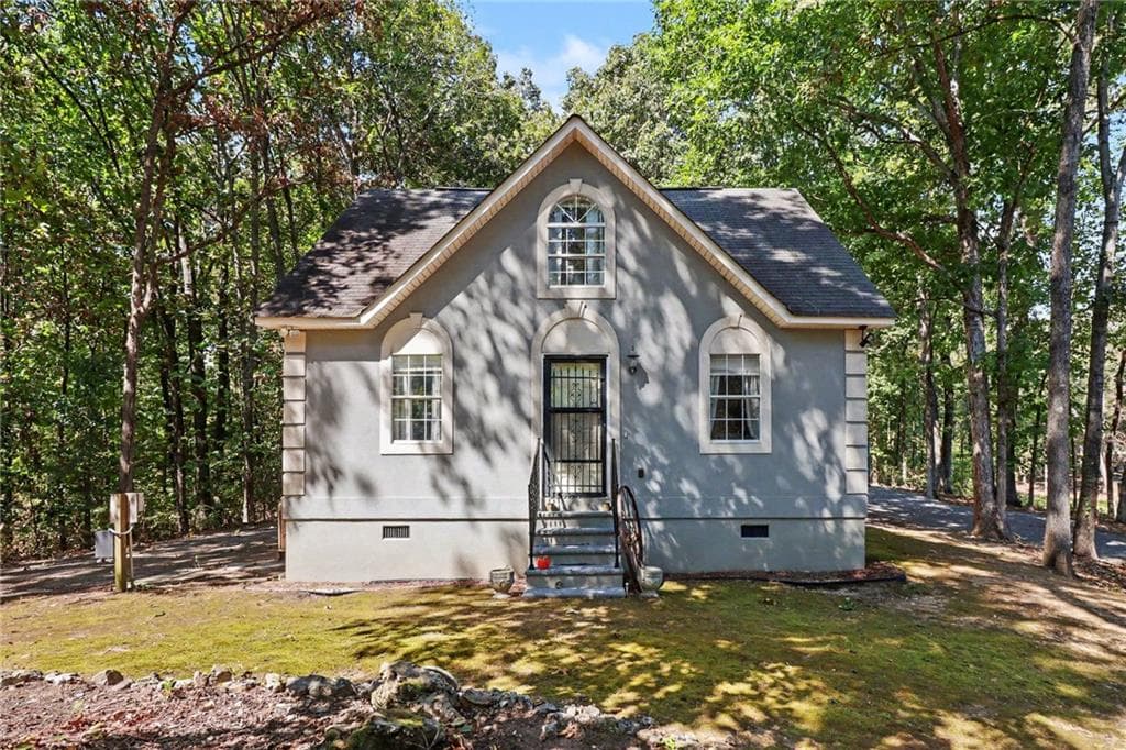 2 bedroom, 2 bathroom, 1,152 sq ft single family residence for sale at 641 Johnson Road SE, Adairsville, GA 30103